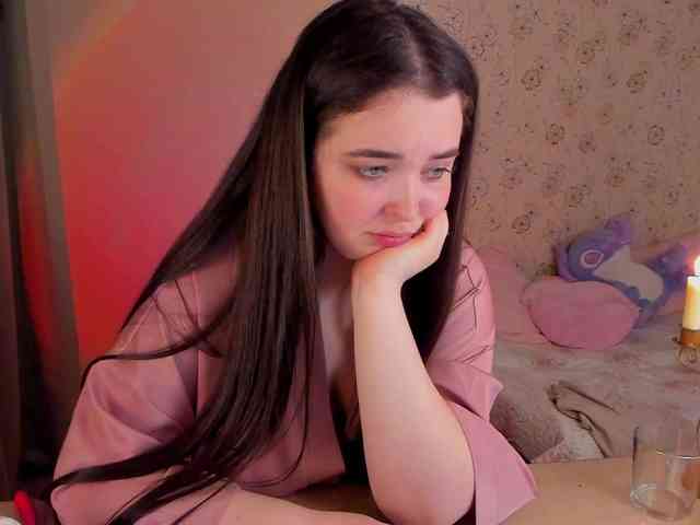 Alicenextdoor webcam