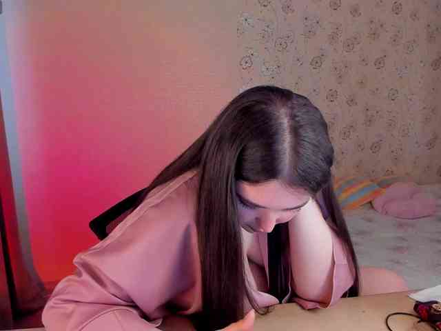 Alicenextdoor webcam