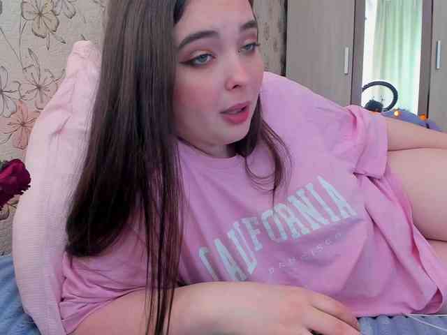 Alicenextdoor webcam