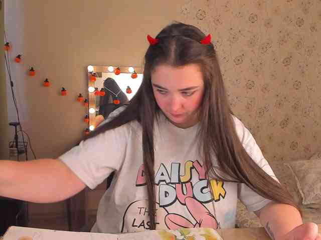 Alicenextdoor webcam