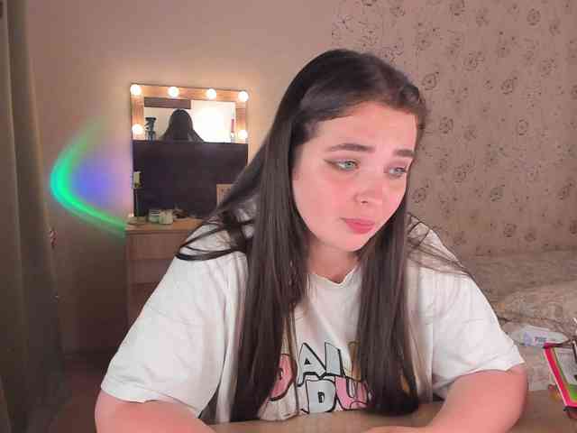 Alicenextdoor webcam