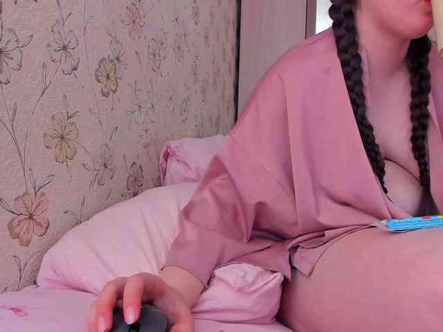 Alicenextdoor webcam