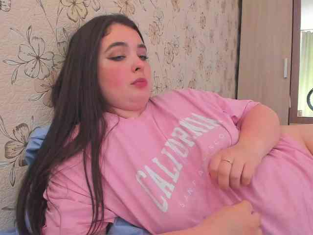 Alicenextdoor webcam
