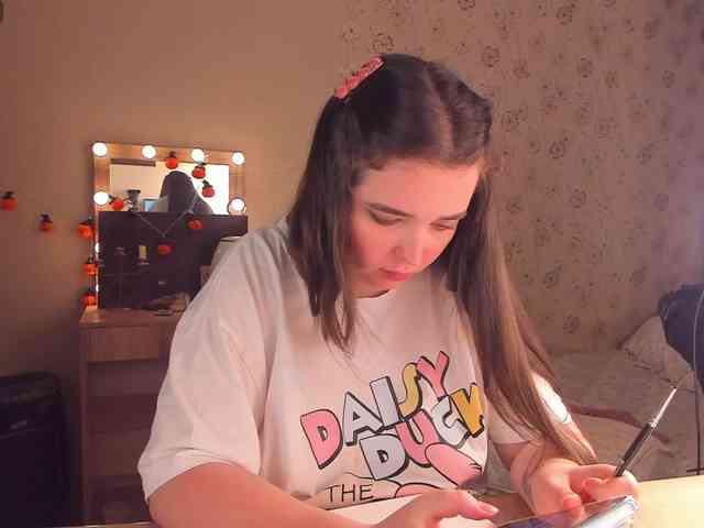 Alicenextdoor webcam