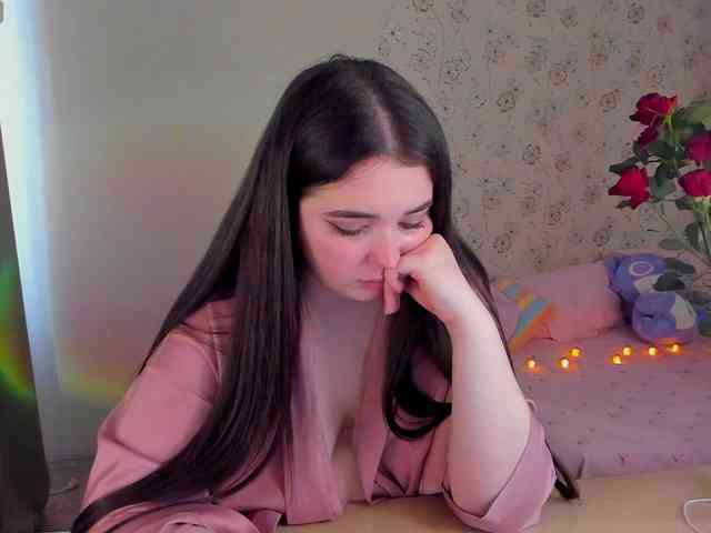 Alicenextdoor webcam