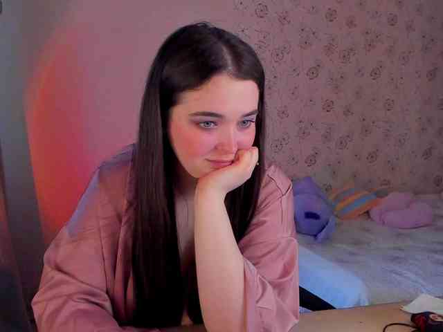 Alicenextdoor webcam