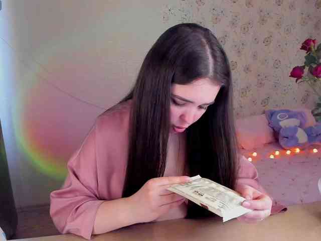 Alicenextdoor webcam