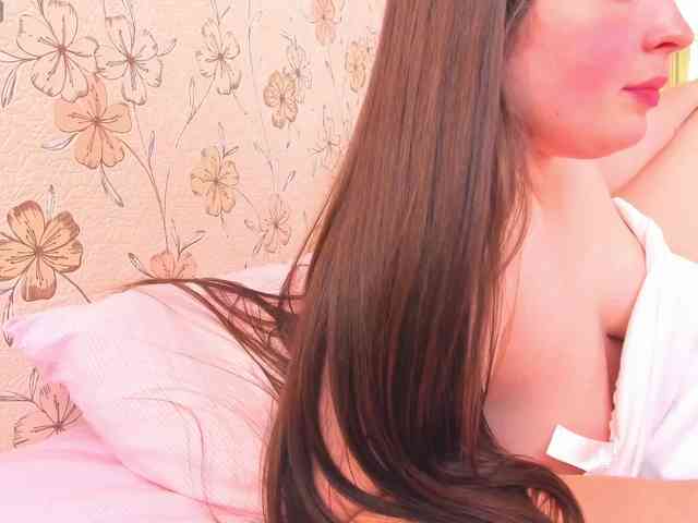 Alicenextdoor webcam