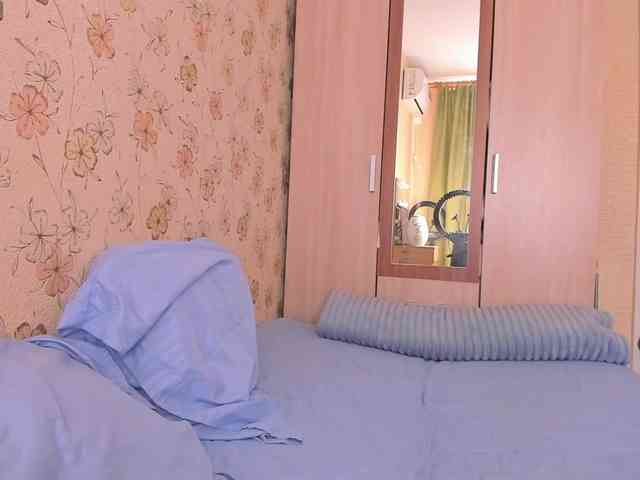 Alicenextdoor webcam