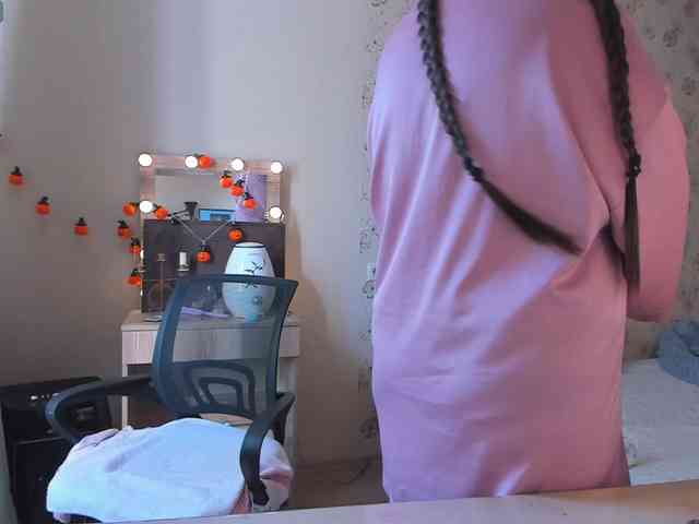 Alicenextdoor webcam