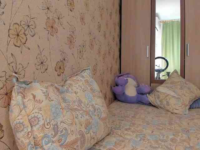 Alicenextdoor webcam