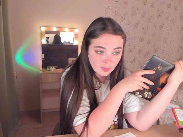 Alicenextdoor webcam