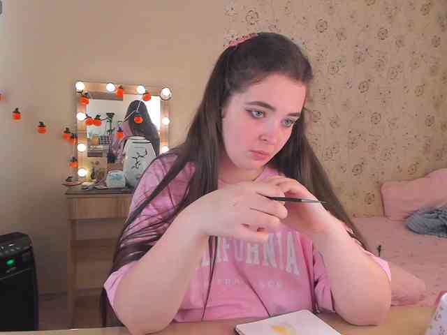 Alicenextdoor webcam