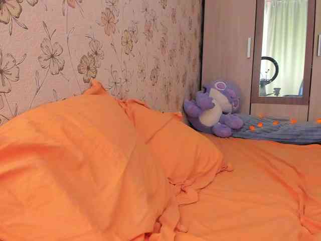 Alicenextdoor webcam