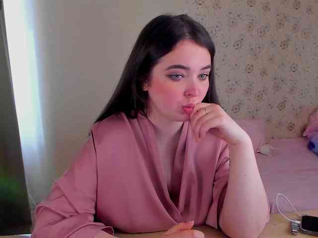 Alicenextdoor webcam