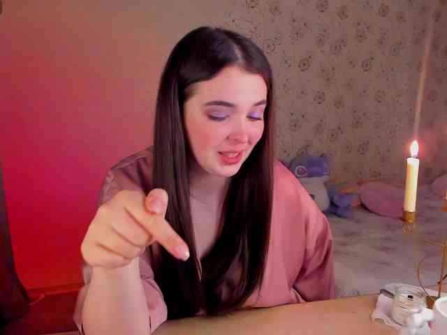 Alicenextdoor webcam