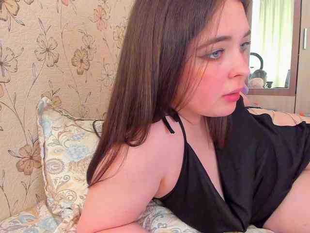 Alicenextdoor webcam