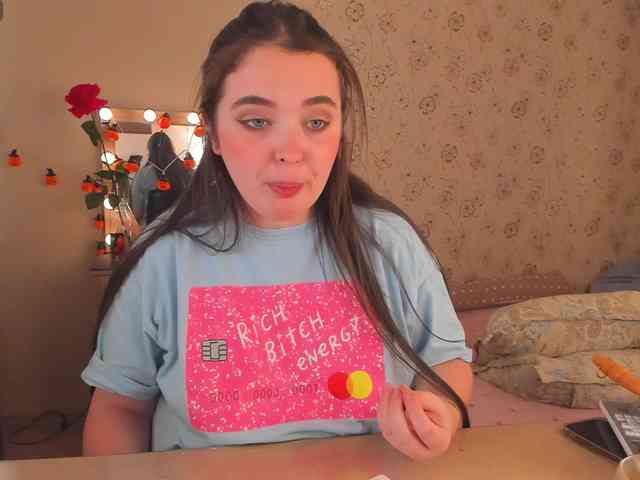 Alicenextdoor webcam