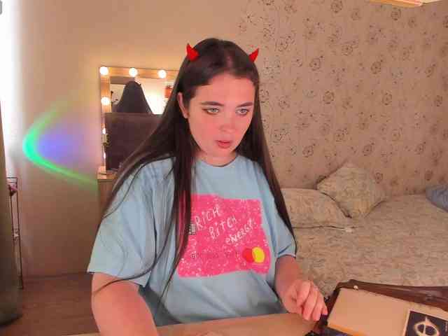 Alicenextdoor webcam