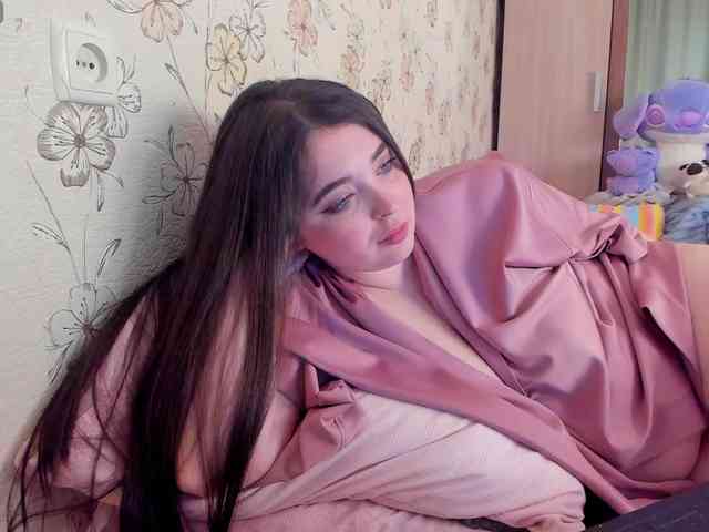 Alicenextdoor webcam