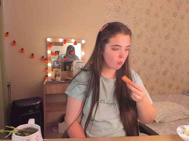 Alicenextdoor webcam
