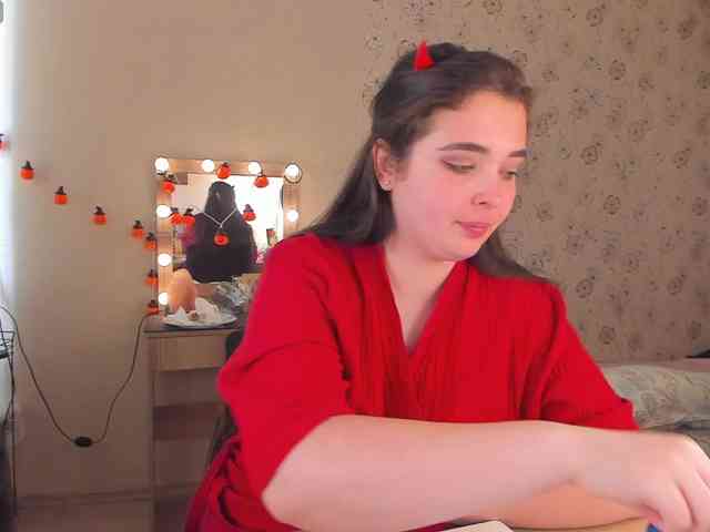 Alicenextdoor webcam