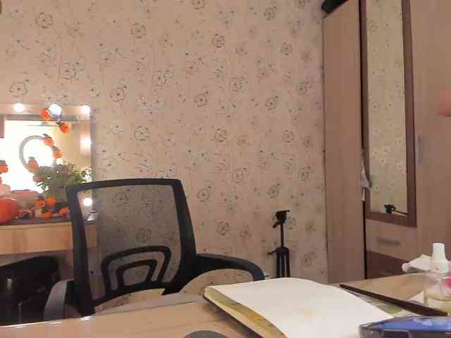 Alicenextdoor webcam
