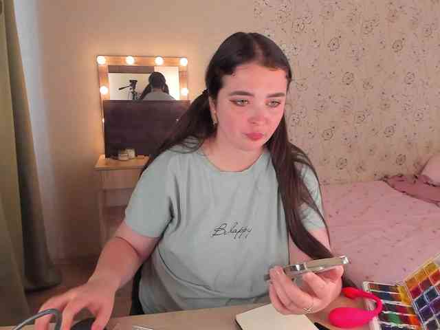 Alicenextdoor webcam