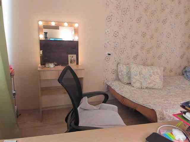Alicenextdoor webcam