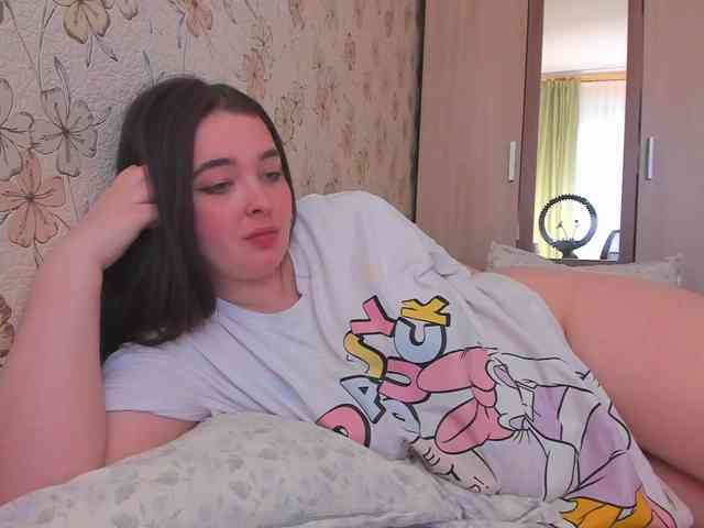 Alicenextdoor webcam