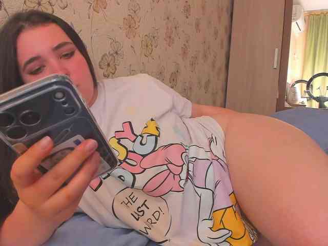 Alicenextdoor webcam