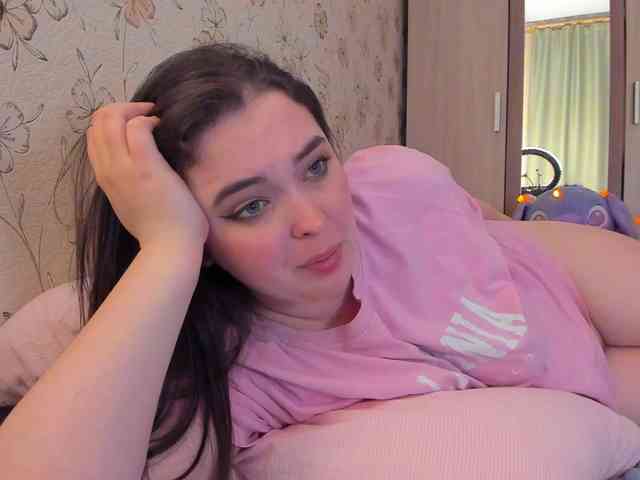 Alicenextdoor webcam