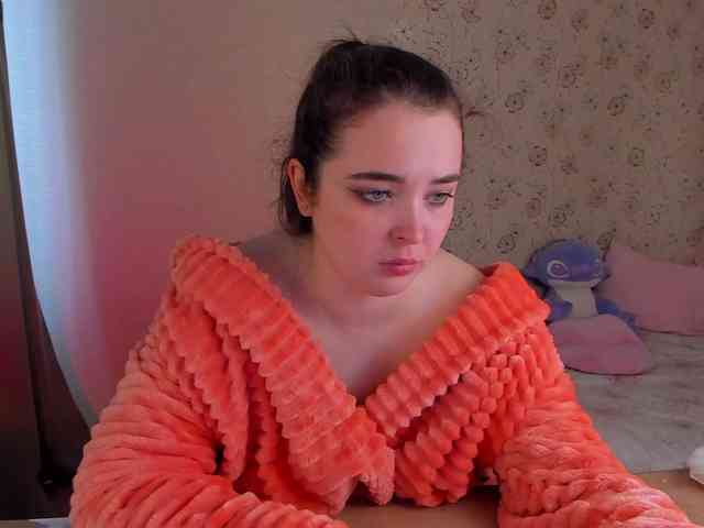 Alicenextdoor webcam