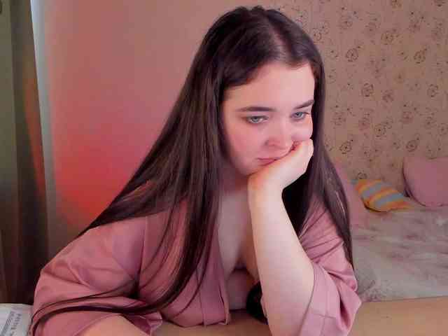 Alicenextdoor webcam