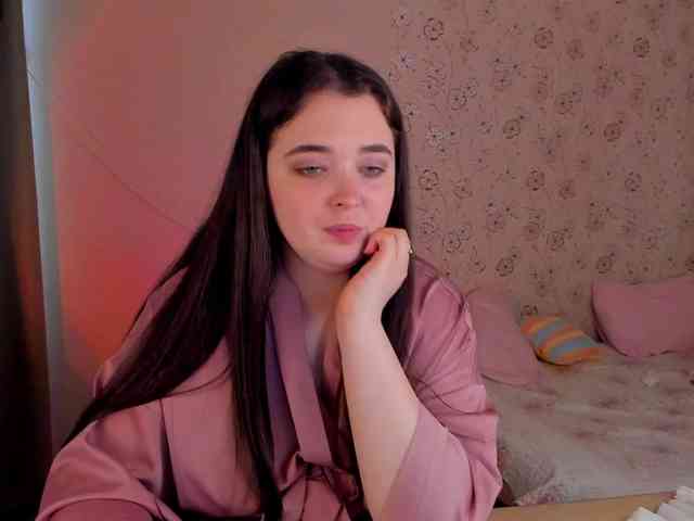 Alicenextdoor webcam