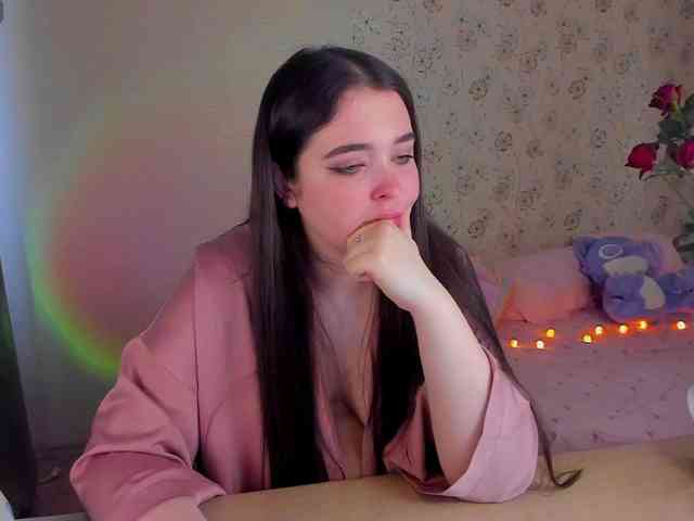 Alicenextdoor webcam