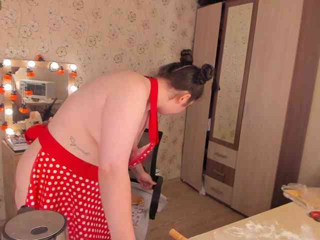 Alicenextdoor webcam