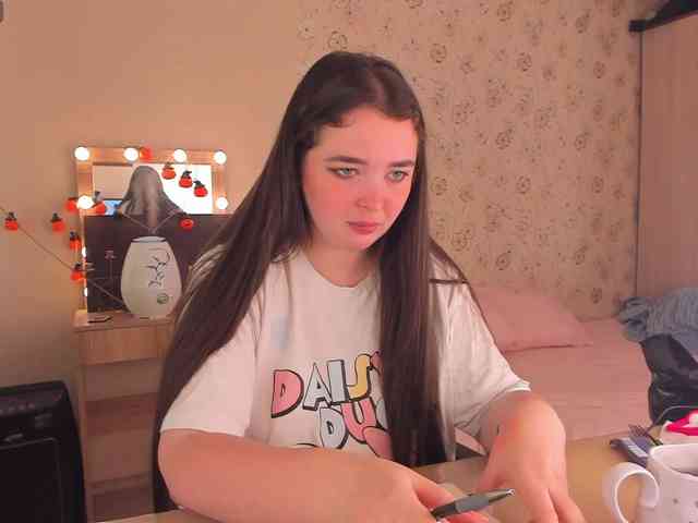Alicenextdoor webcam