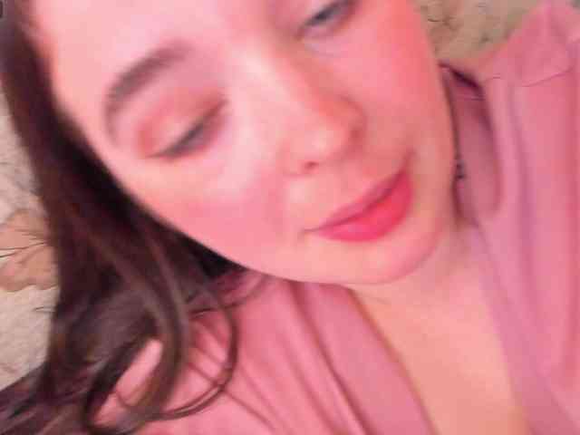 Alicenextdoor webcam