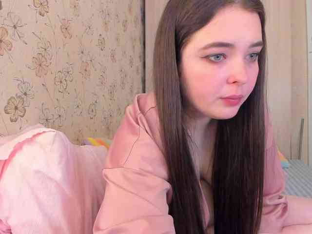 Alicenextdoor webcam