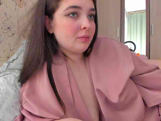 Alicenextdoor webcam