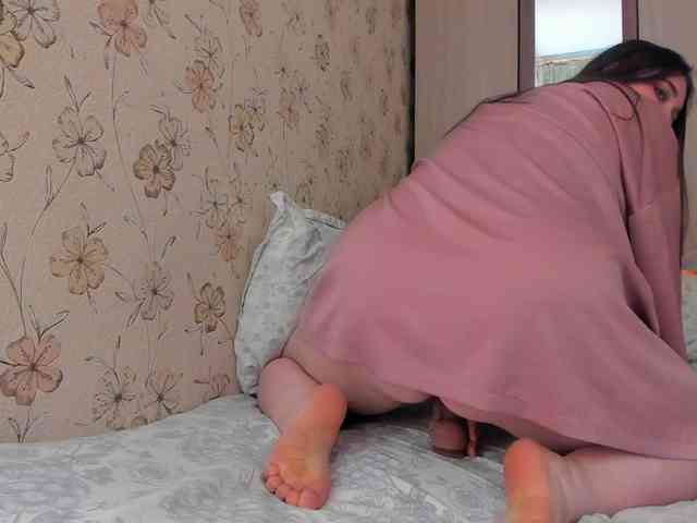 Alicenextdoor webcam