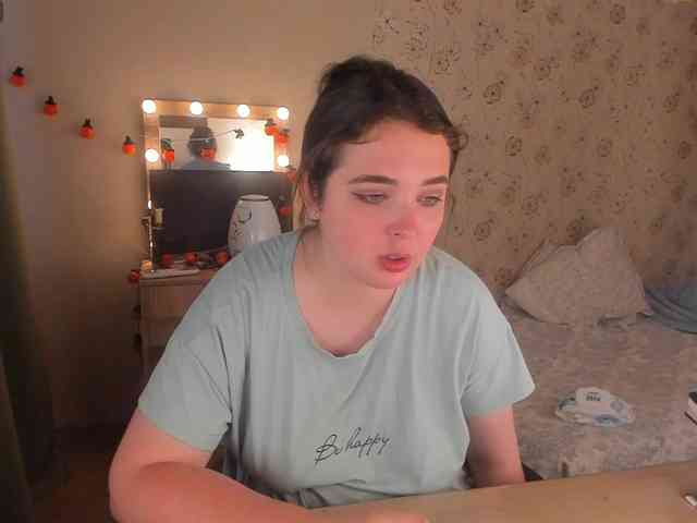 Alicenextdoor webcam