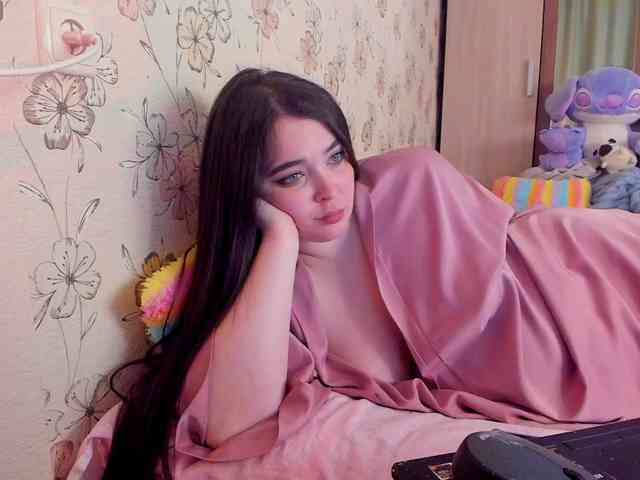 Alicenextdoor webcam