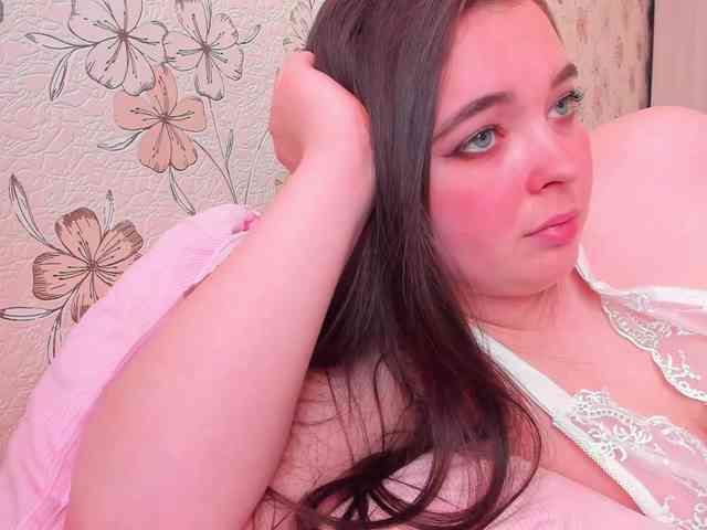 Alicenextdoor webcam