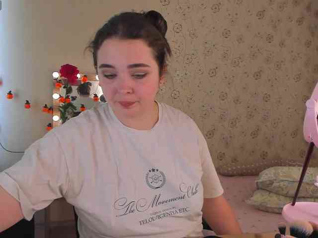 Alicenextdoor webcam