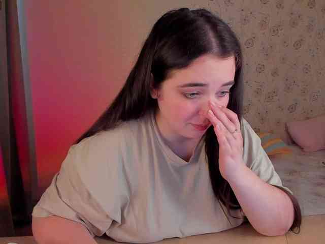 Alicenextdoor webcam