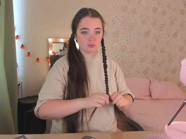 Alicenextdoor webcam