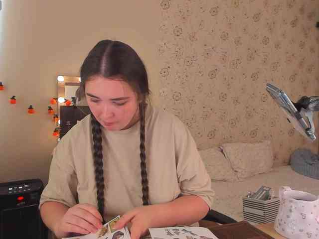 Alicenextdoor webcam