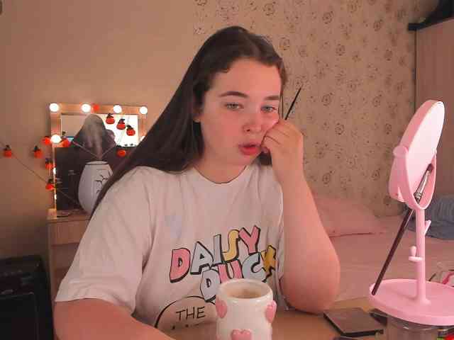 Alicenextdoor webcam